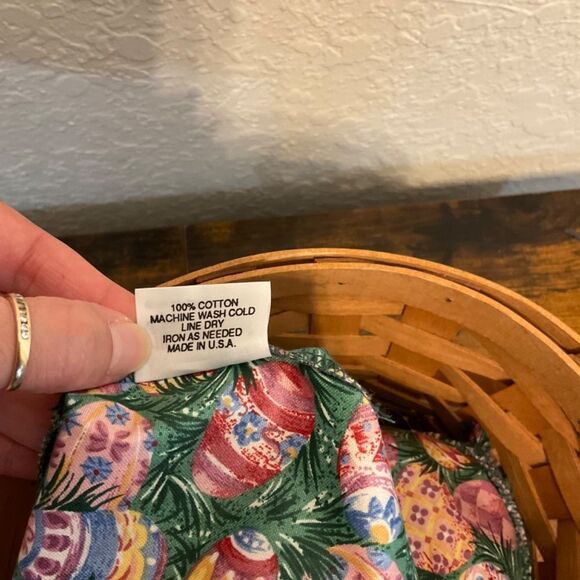 Longaberger Vintage Holiday Easter Egg Liner With Plastic Protector Basket 1992 - Picture 6 of 7